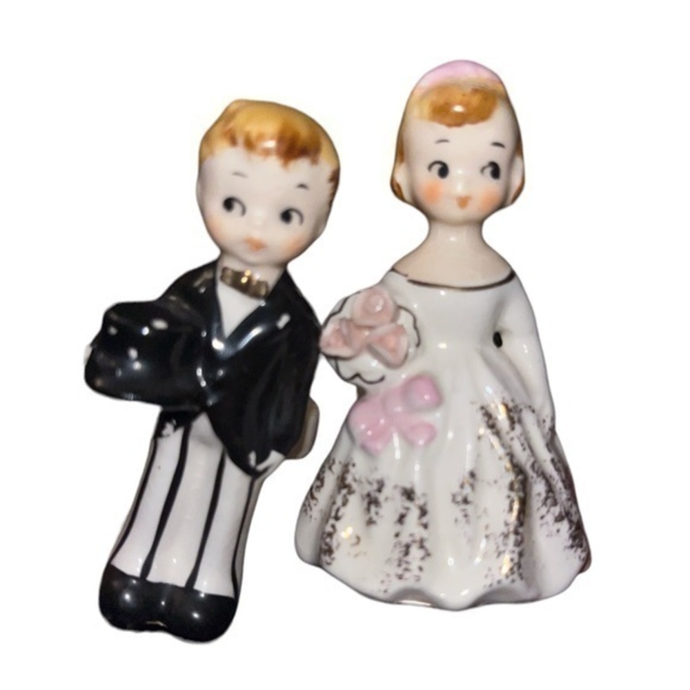 Porcelain Bride and Groom Figurines in White and Black - Unbranded